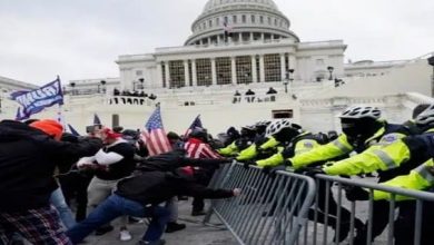 Photo of ٹرمپ کے حامیوں نے کانگریس کی عمارت پر دھاوا بول دیا، چار افراد ہلاک