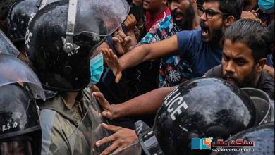 Photo of سری لنکا میں مظاہرے، پولیس کی فائرنگ سے ایک شخص ہلاک