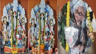 Photo of بھارت: نوراتری تہوار میں درگا پوجا کے پنڈال میں گاندھی کو بدروح کے طور پر پیش کرنے کا معاملہ!