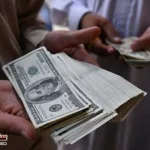 A-gang-selling-fake-dollars-is-active-in-Karachi.-What-did-the-arrested-suspect-say-
