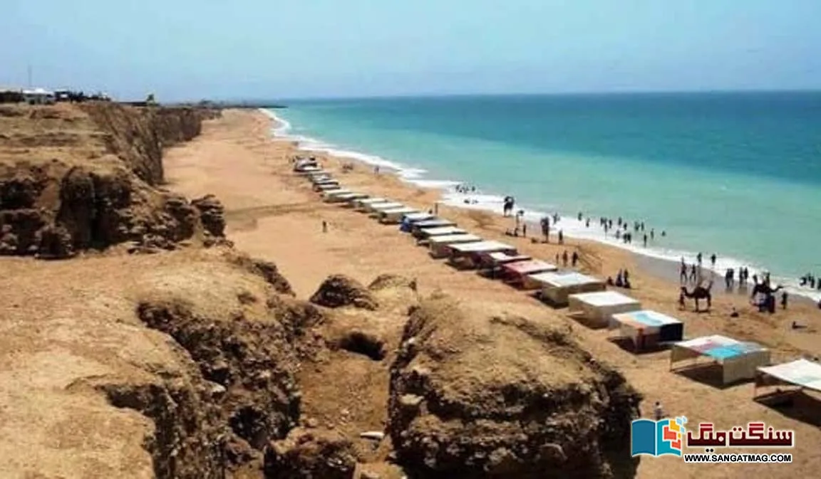 shrinking-beaches-and-sand-dunes-threaten-the-balance-of-the-environment