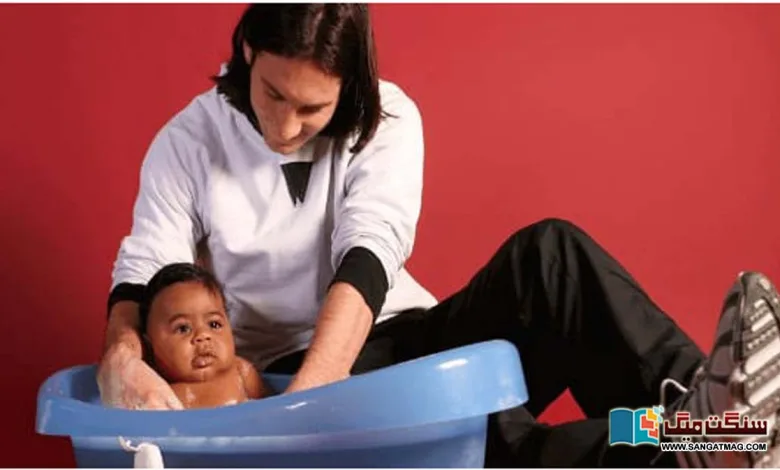 What-is-the-truth-behind-the-viral-photo-of-Lionel-Messi-bathing-Lamine-Yamal-in-2007