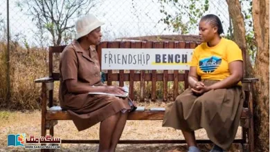 Photo of زمبابوے: ذہنی مسائل، دادیوں کا فرینڈشپ بینچ اور ایک نیا انقلاب