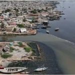 Karachi-The-suffocating-ocean-of-life-on-whose-blue-face-the-ink-of-sewage-was-found